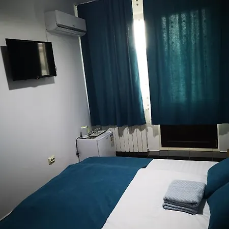 Pensiunea Mikelis International Curtea de Argeş
